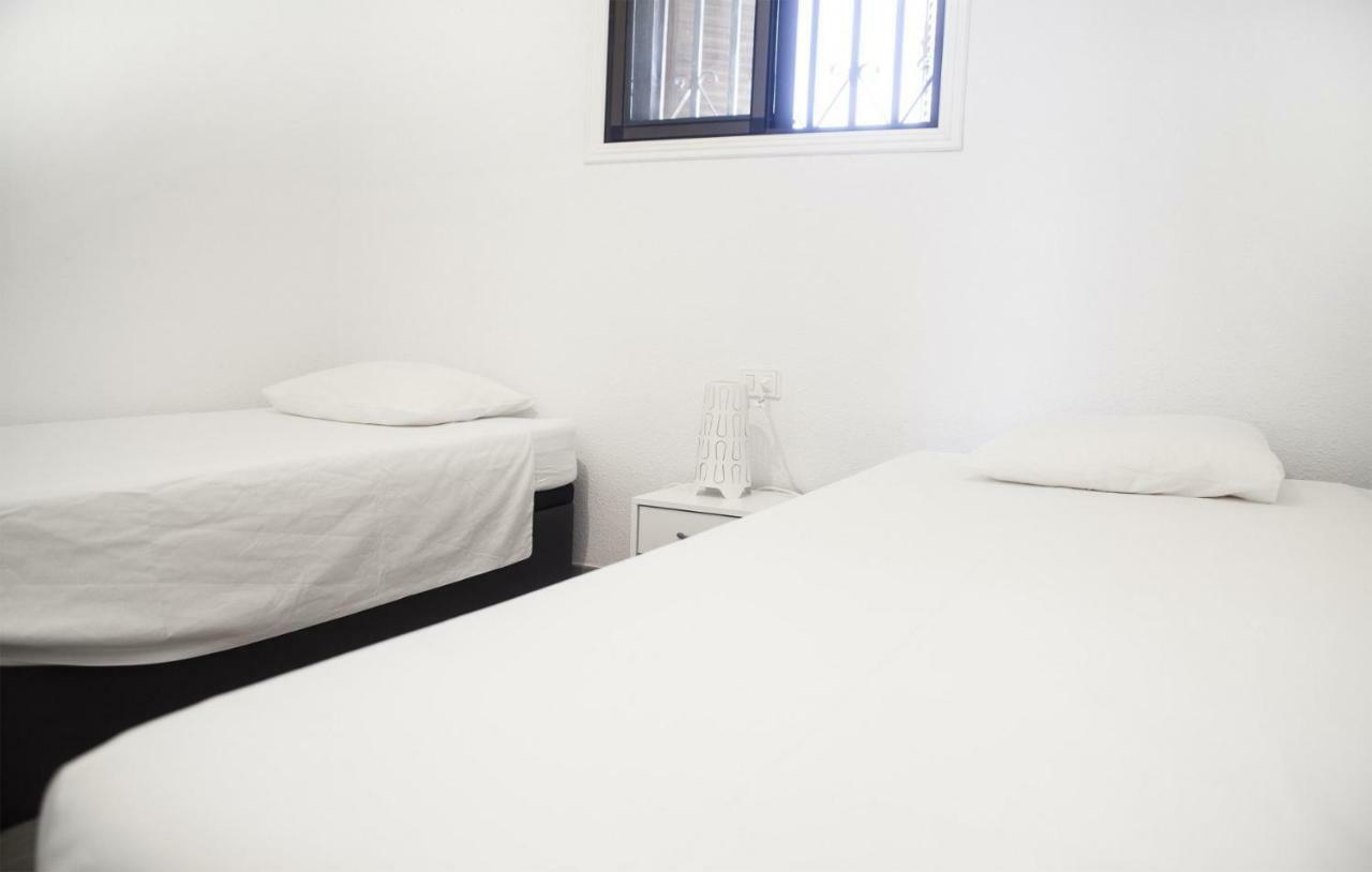 Fayser Free Wifi Los Cristianos  Exterior photo